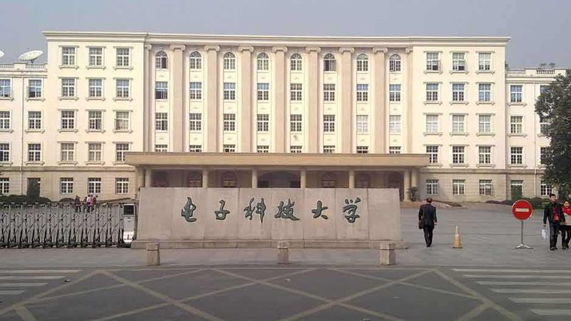 芯片型号解码：揭秘正确解读的秘诀